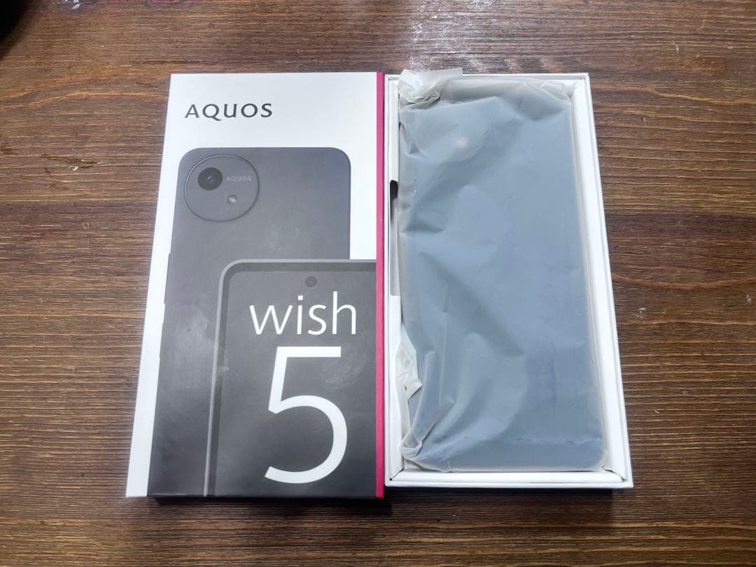 AQUOS wish5 ブラック 黒 本体 新品 スミ sumi SH-52F