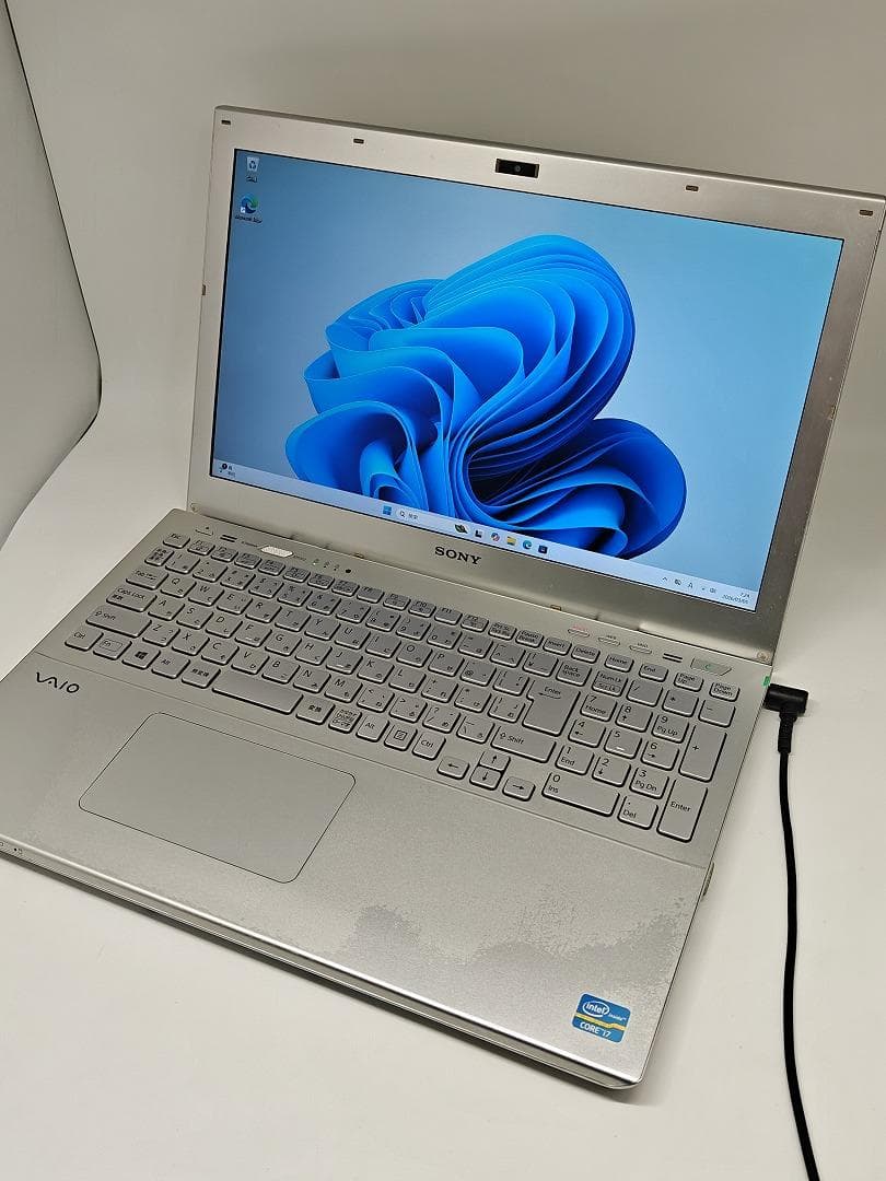 【SONY】高性能 Core i7/SSD128GB ノートパソコン D6