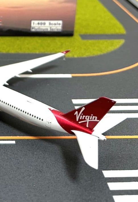 ヴァージンアトランティック A350-1000　ロンドンヒースロー空港