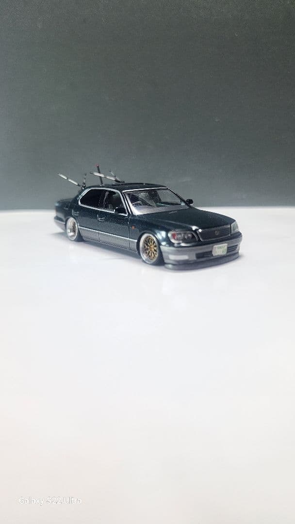 トミカリミテッドヴィンテージ　トヨタセルシオ改造～！自作パーツ脱着可能～！