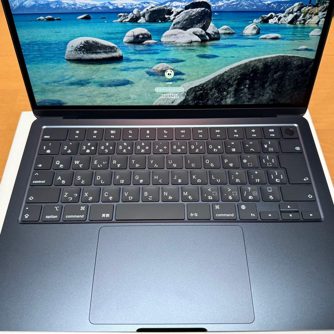 MacBook本体 MacBook Air 13 M3 16GB / 256GB