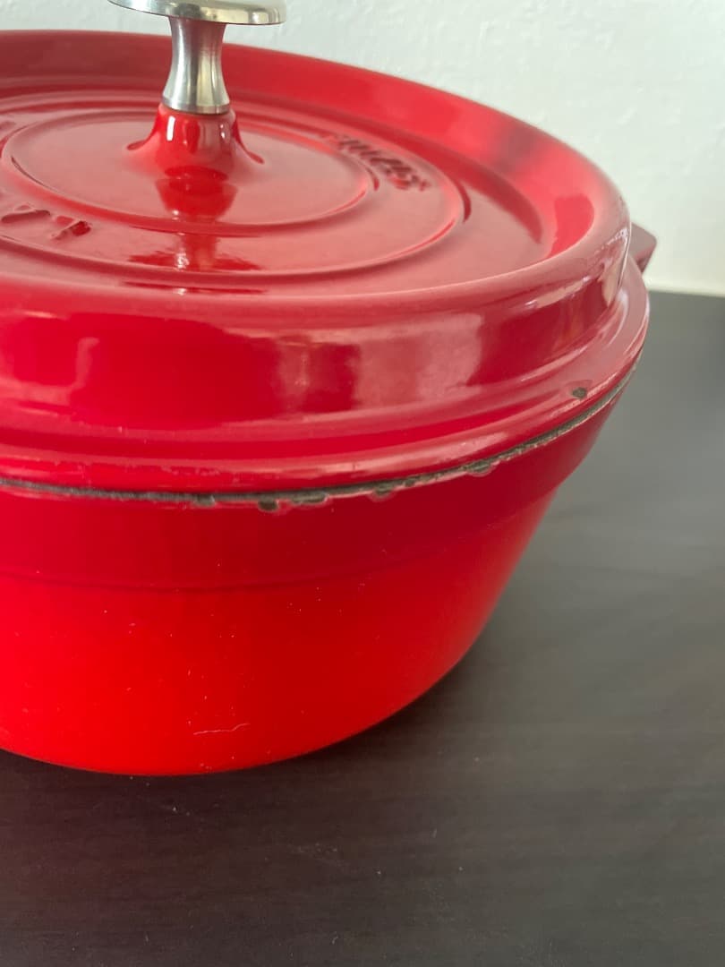 【お値引きしました！】STAUB 両手鍋22cm 赤