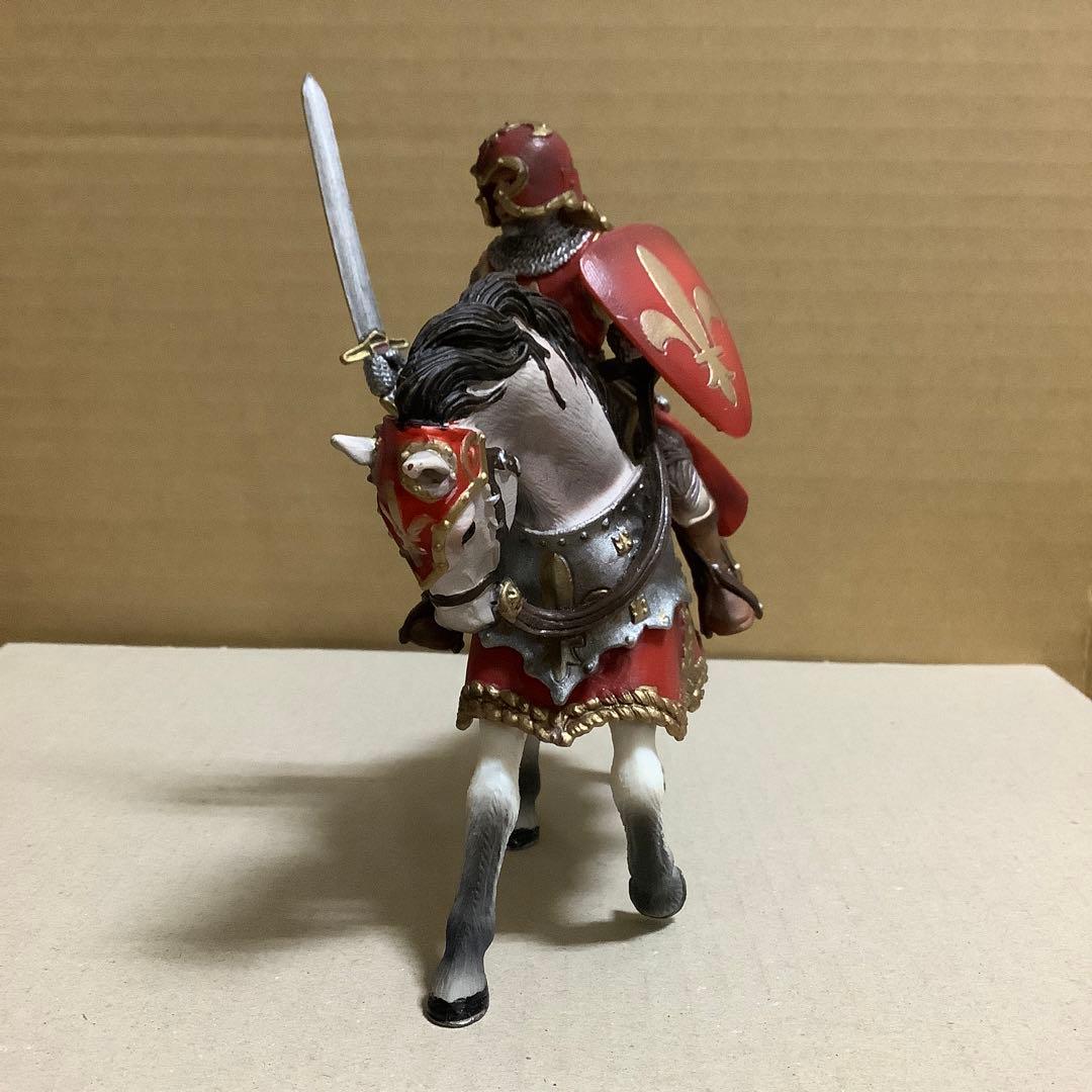 シュライヒ Schleich 70056 馬にまたがる剣のナイト（百合）