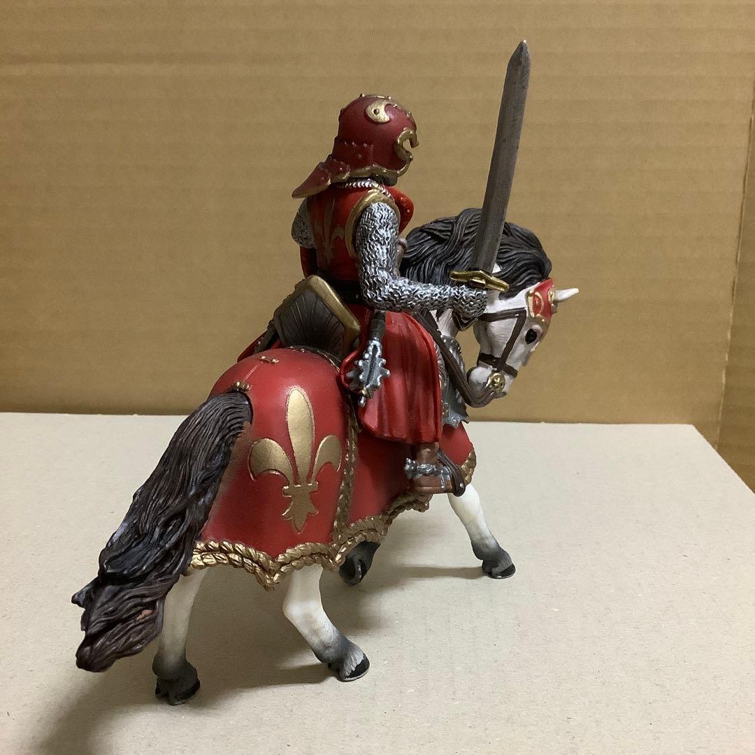 シュライヒ Schleich 70056 馬にまたがる剣のナイト（百合）