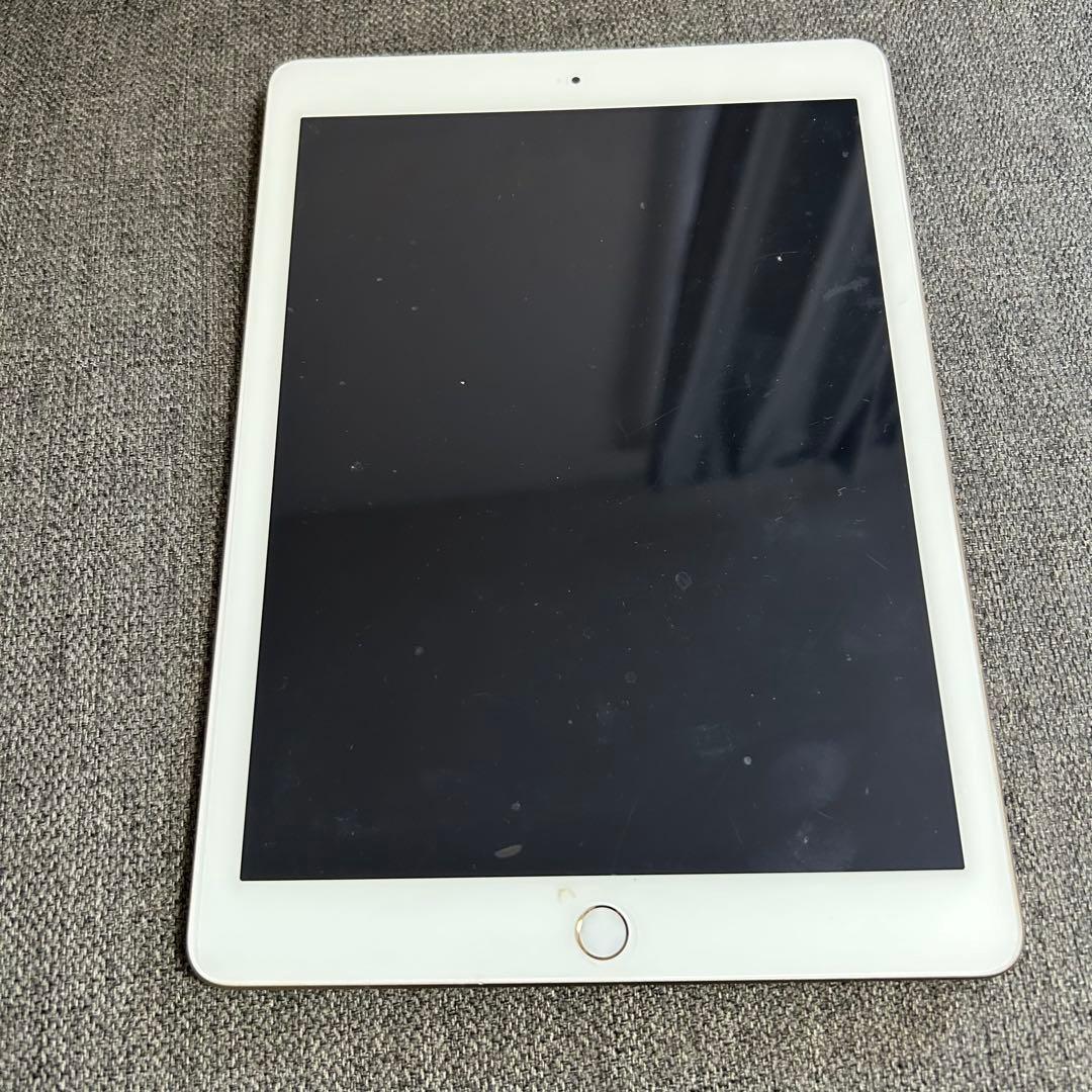 iPad 第5世代 Wi-Fiモデル 32GB