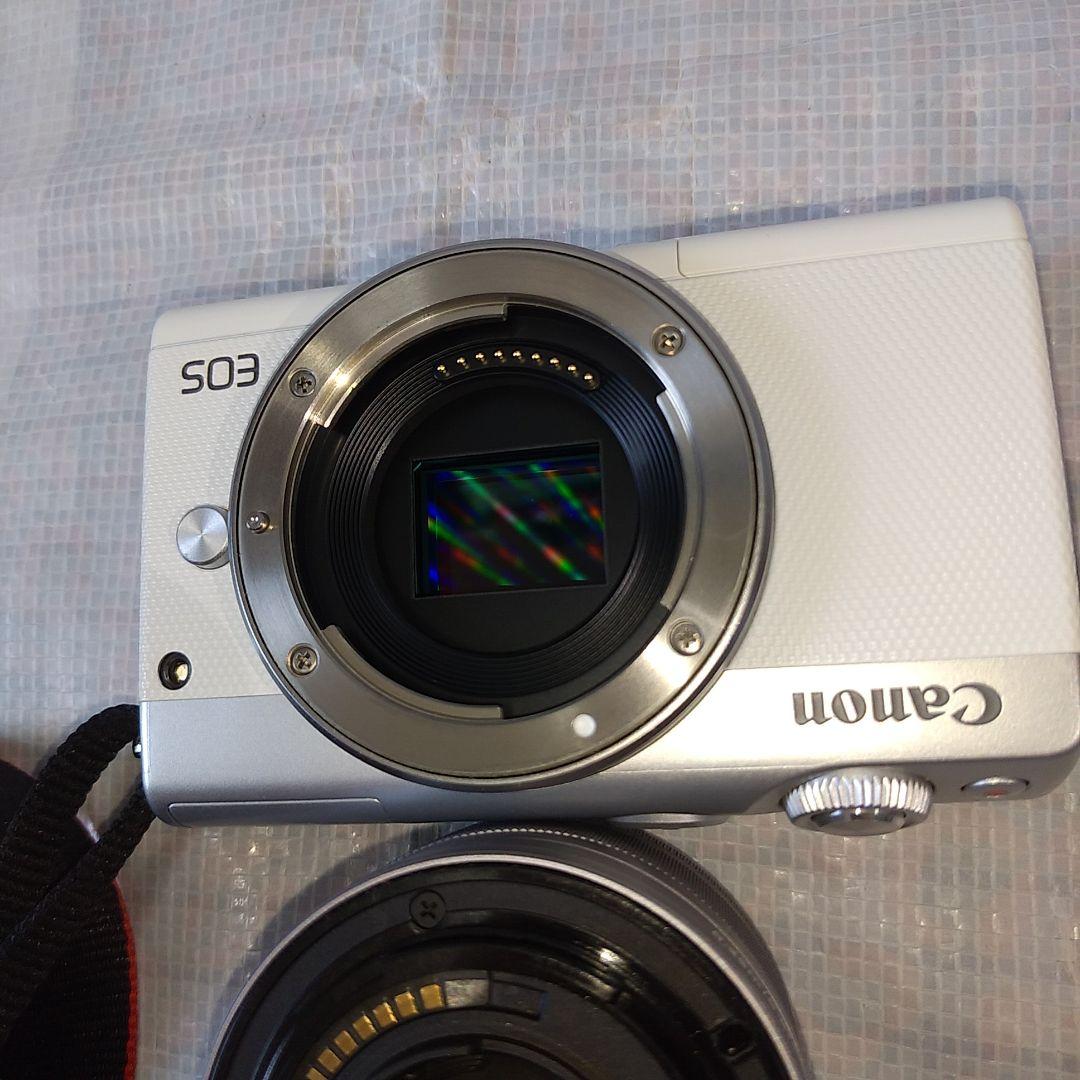Canon キヤノン EOS M100 ボディ ホワイト 本体　レンズ
