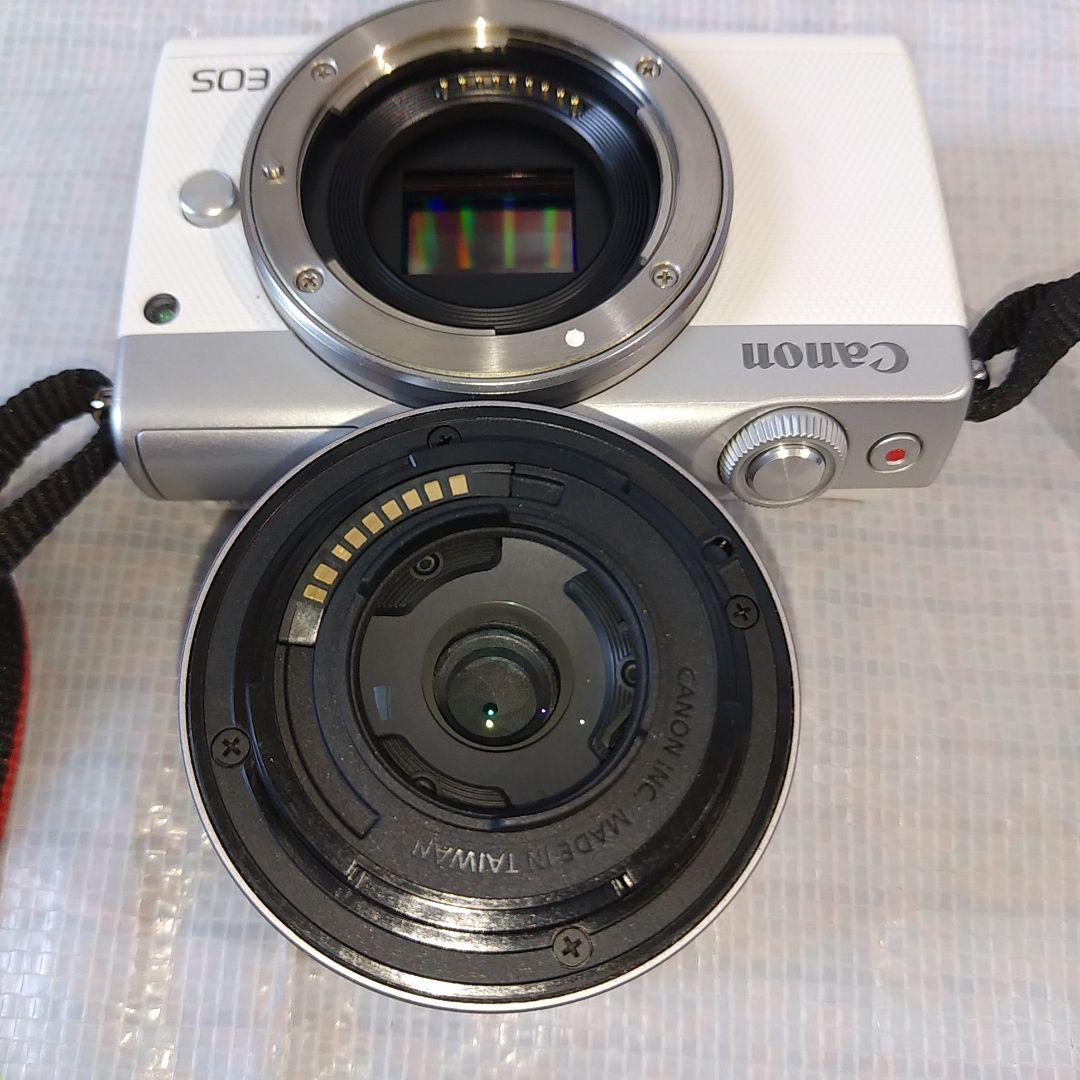 Canon キヤノン EOS M100 ボディ ホワイト 本体　レンズ