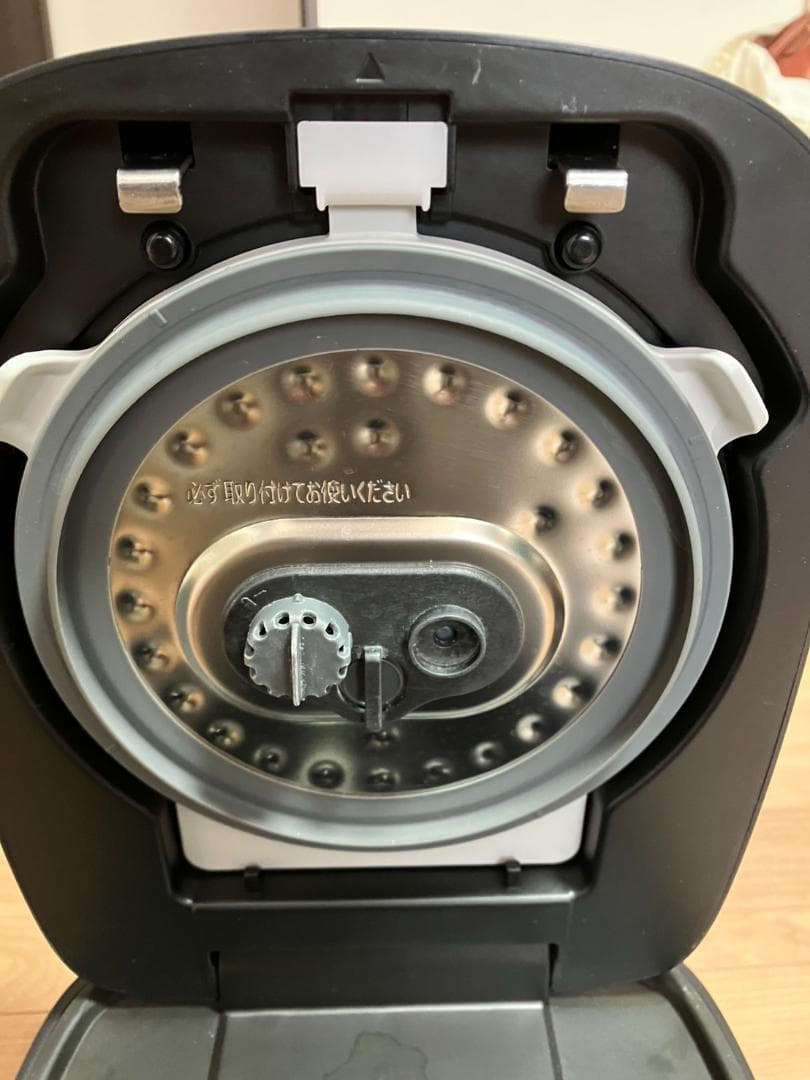 2021年 東芝 圧力IHジャー炊飯器 3.5合炊き 0.63L RC-6PXR