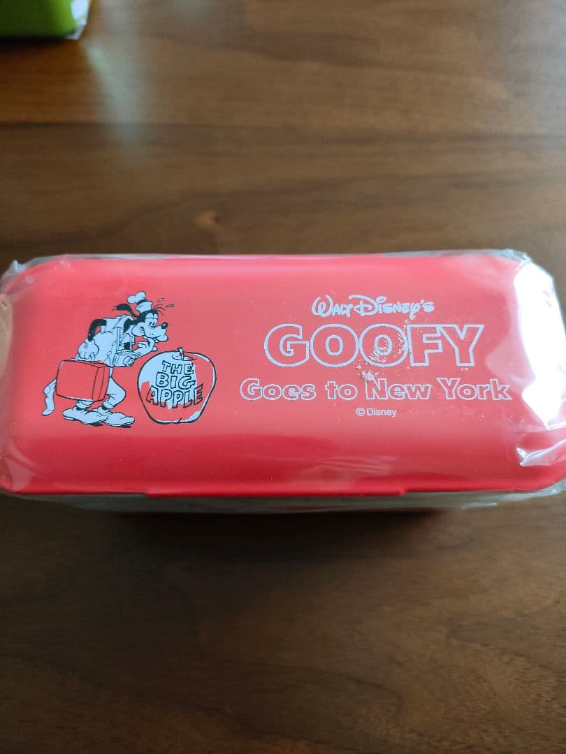 Disney　ランチボックス　4つセット