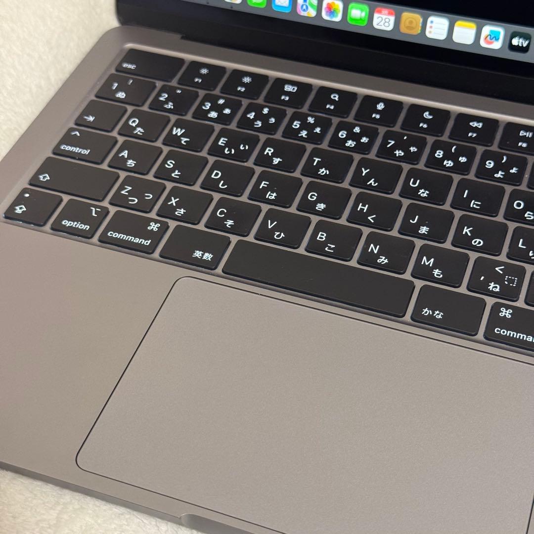 【極美品】MacBook Air M2 スペースグレー