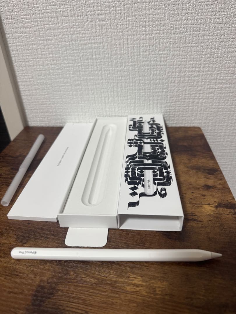 Apple Pencil Pro ホワイト（White）
