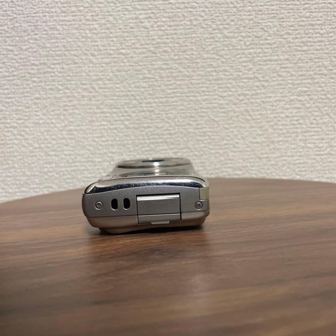 【オールドコンデジ】 FUJIFILM FinePix F70EXR