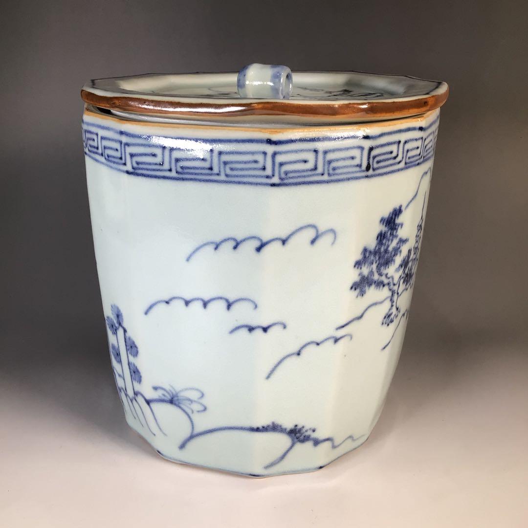 Ｍ７７７　水指　『凌山造』『染付山水人物文』『呉須十二角水指』　共箱　茶道具