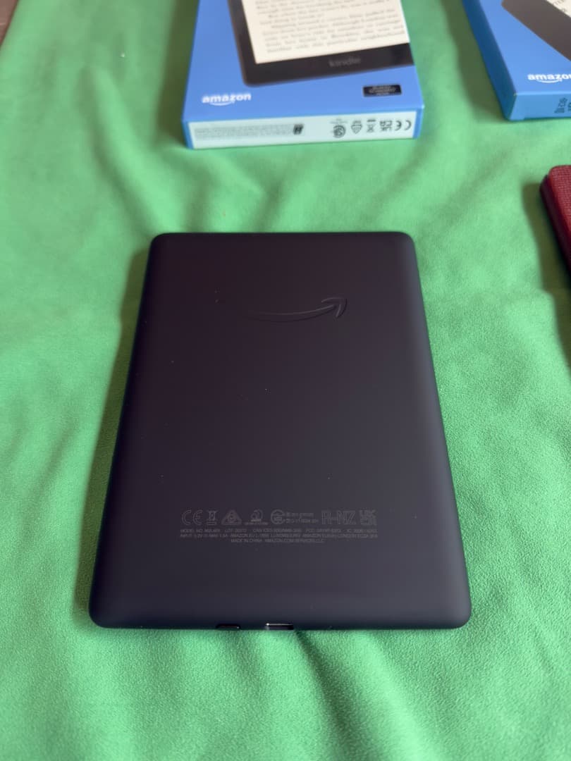 Kindle Paperwhite シグネチャーエディション (第11世代)