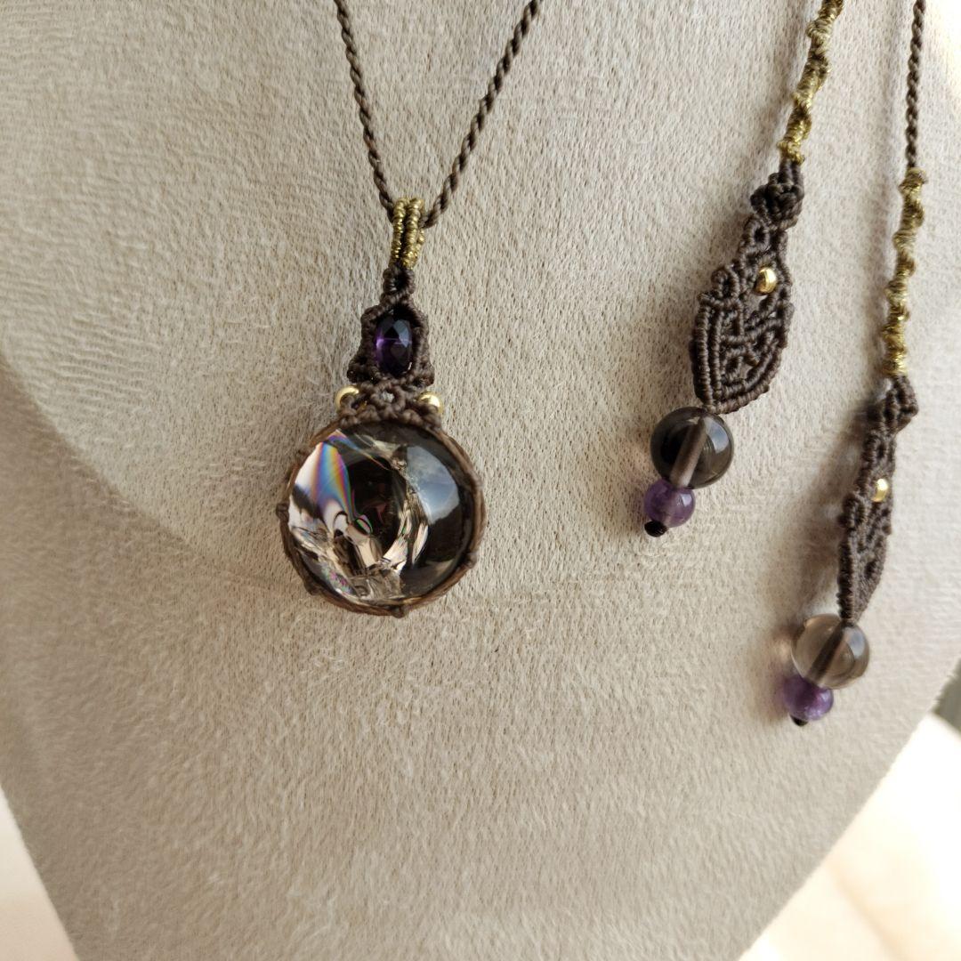 アイリススモーキークォーツ　アメジスト　マクラメ編みネックレス