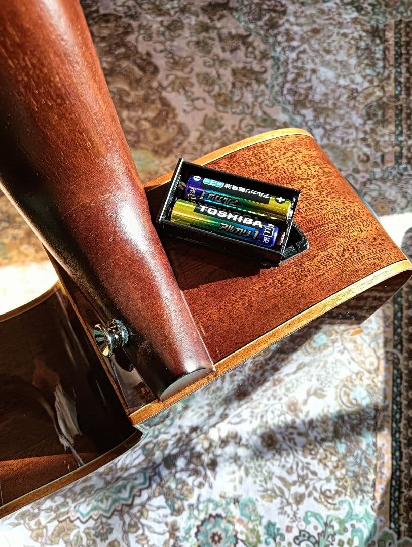 ヤマハ　エレアコ　ギター　A1M