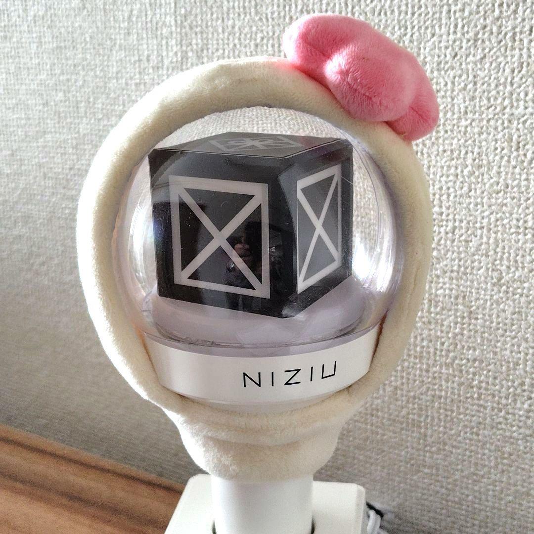 NiziU 公式ペンライト OFFICIAL LIGHT STICK　カバー付
