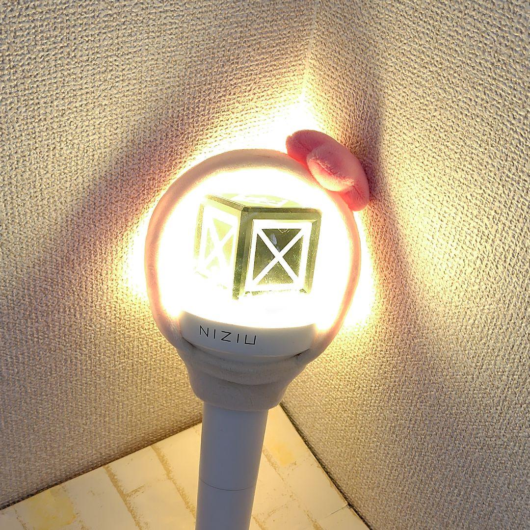 NiziU 公式ペンライト OFFICIAL LIGHT STICK　カバー付