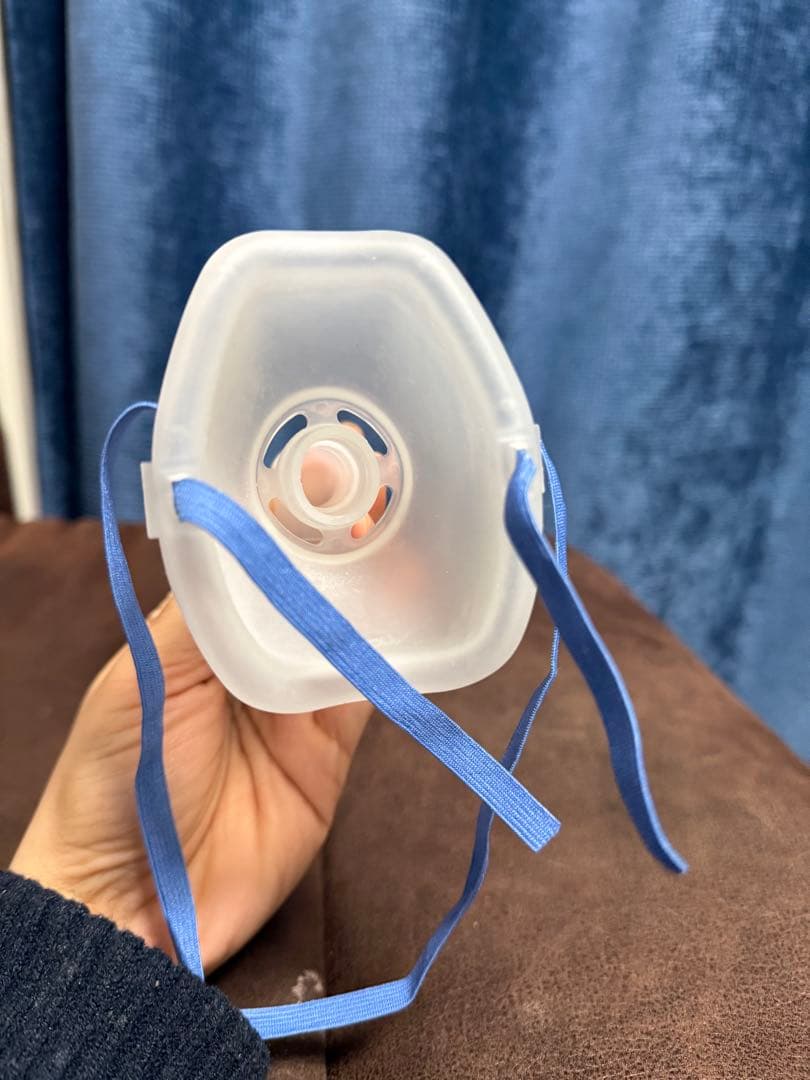 オムロン吸入器一式 NE-C28