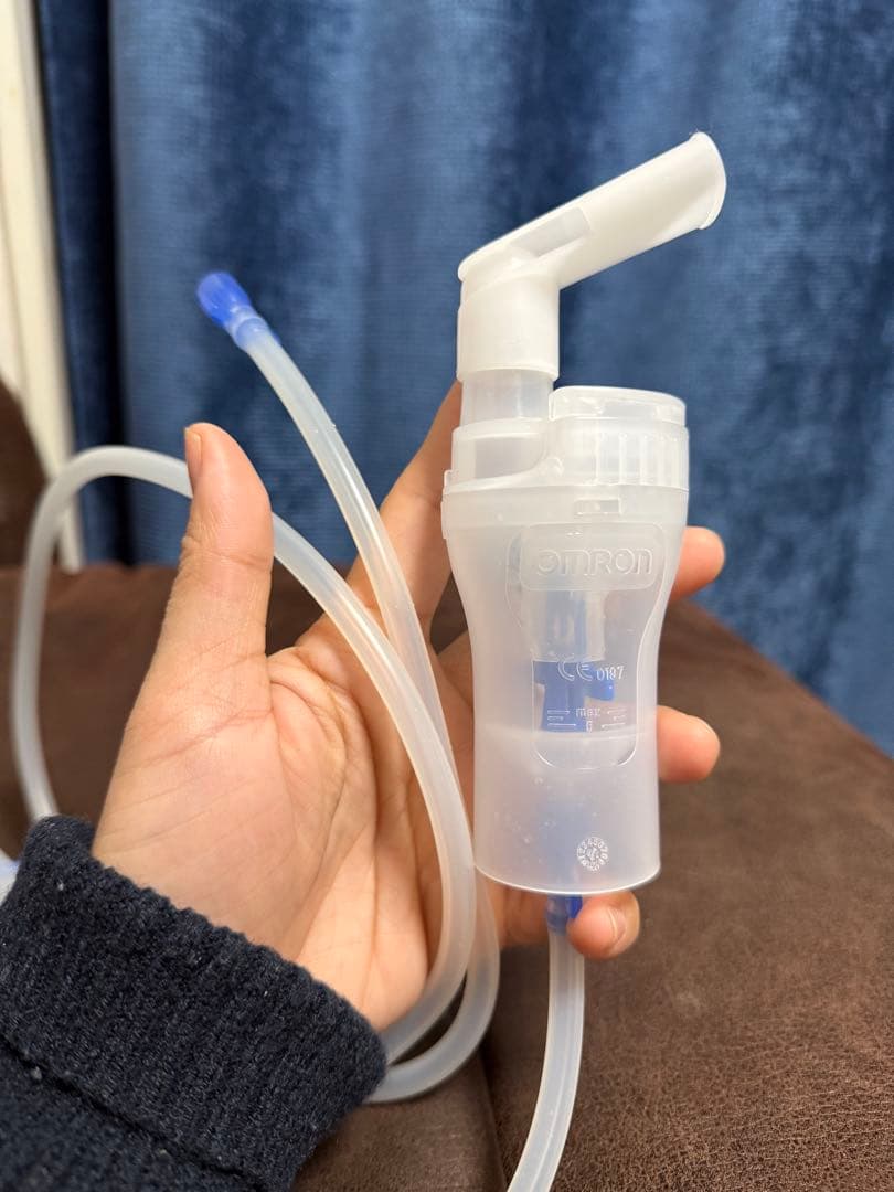 オムロン吸入器一式 NE-C28