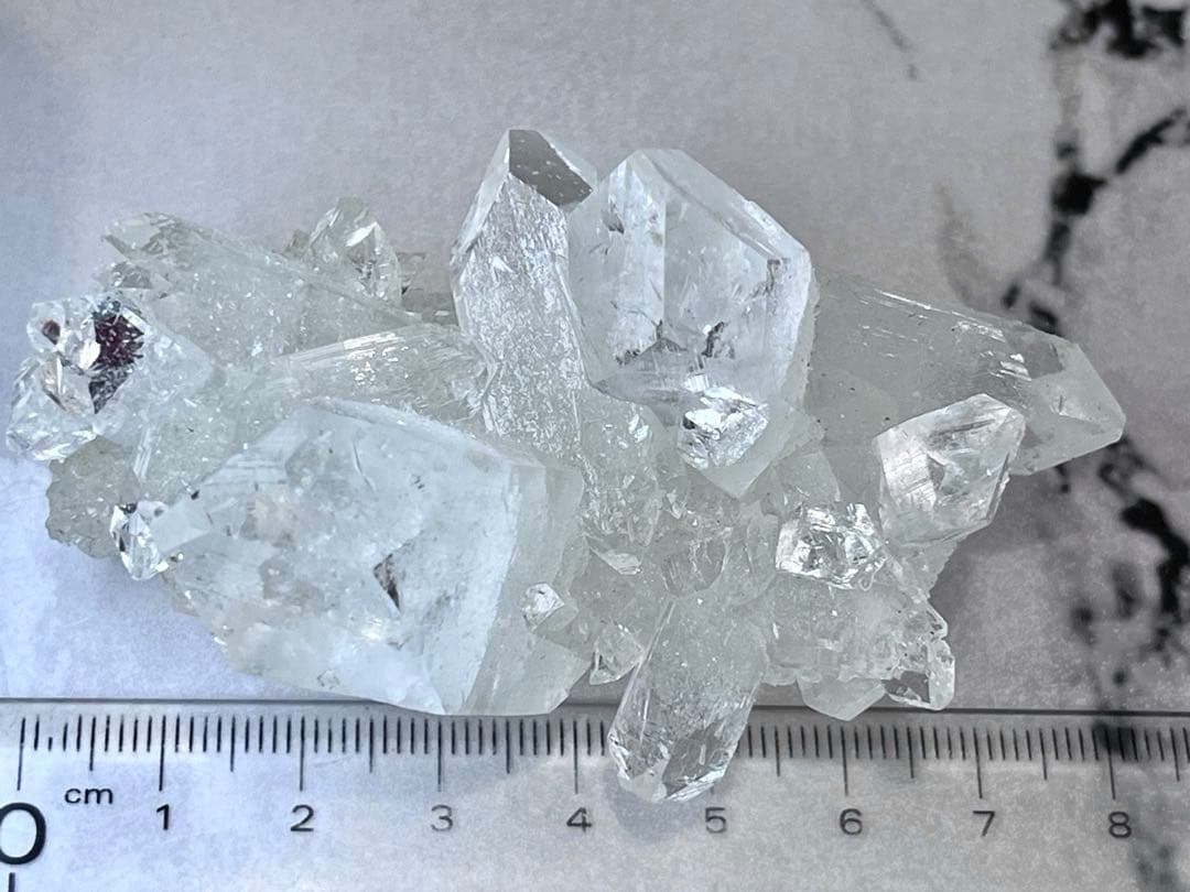 カルセドニー共生　天使の水晶　レインボー　アポフィライト　原石　クラスター