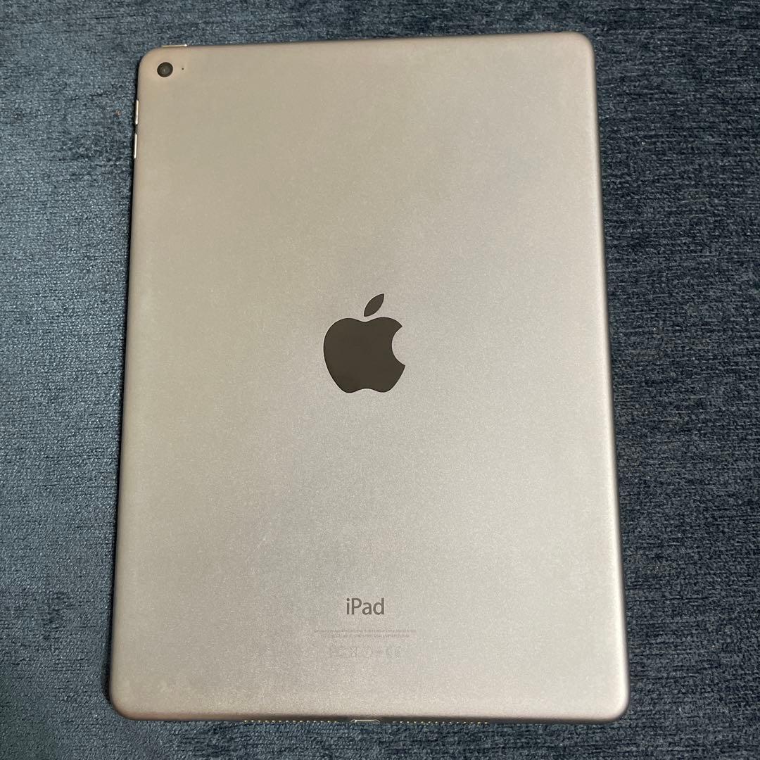 Apple iPad Air 第2世代　64GB シルバー 本体　箱あり