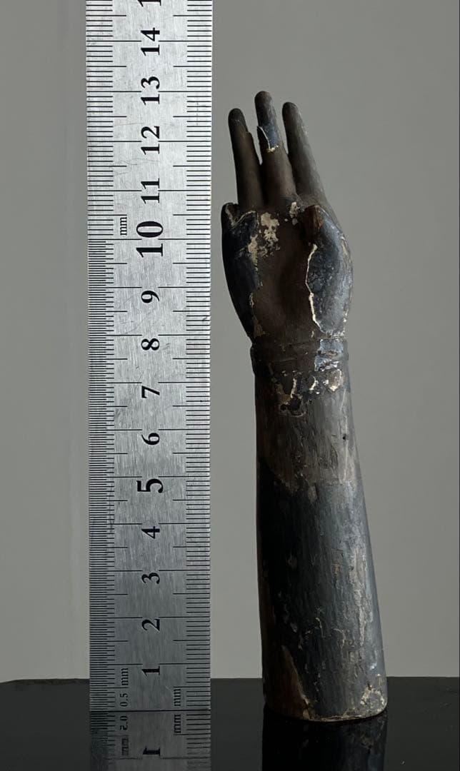 【恐れるな、、仏像の手 江戸中期頃 約13㎝ 施無畏印 木彫仏手残欠】骨董古美術