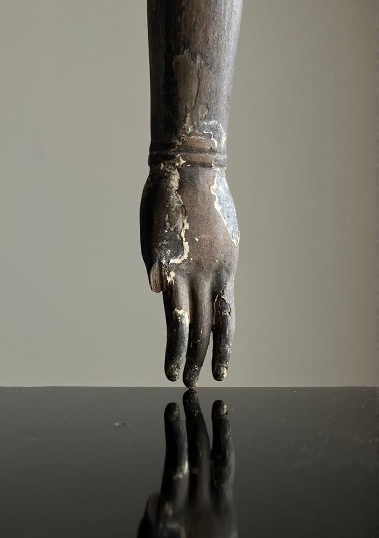 【恐れるな、、仏像の手 江戸中期頃 約13㎝ 施無畏印 木彫仏手残欠】骨董古美術