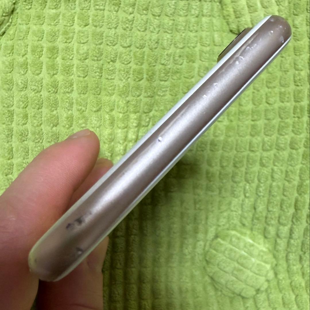 Apple iPhone7 ゴールド 32GB SIMフリー