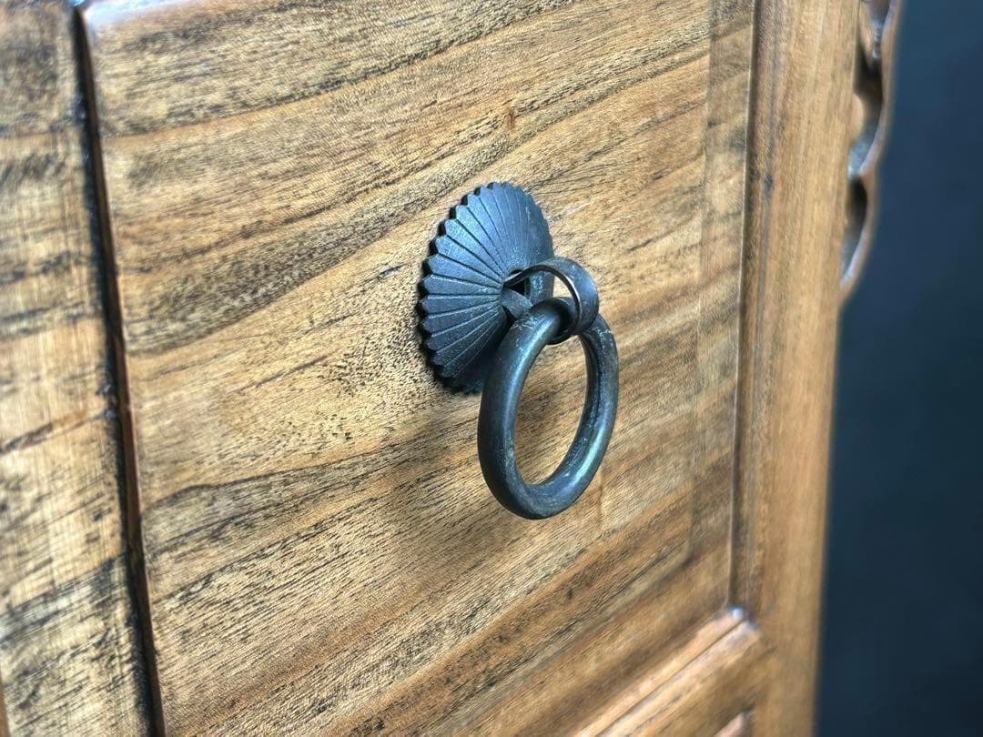 李氏朝鮮　アンティーク　キャビネット　無垢材　サイドボード　レトロ　棚　GH