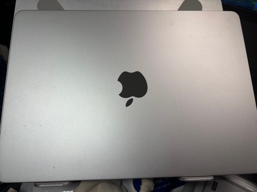 MacBook Air M3 13インチ シルバー 16GB/256GB