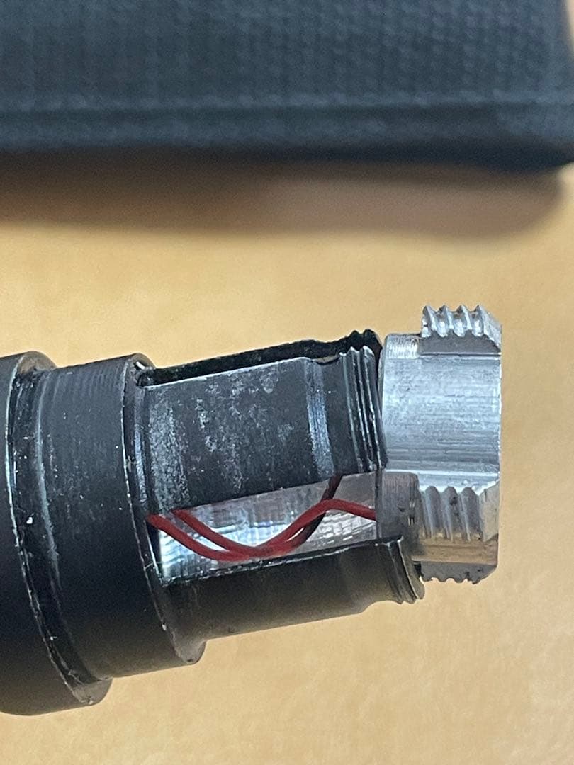 POLICE 7000W CL-124 ハンディライト　懐中電灯　ジャンク品