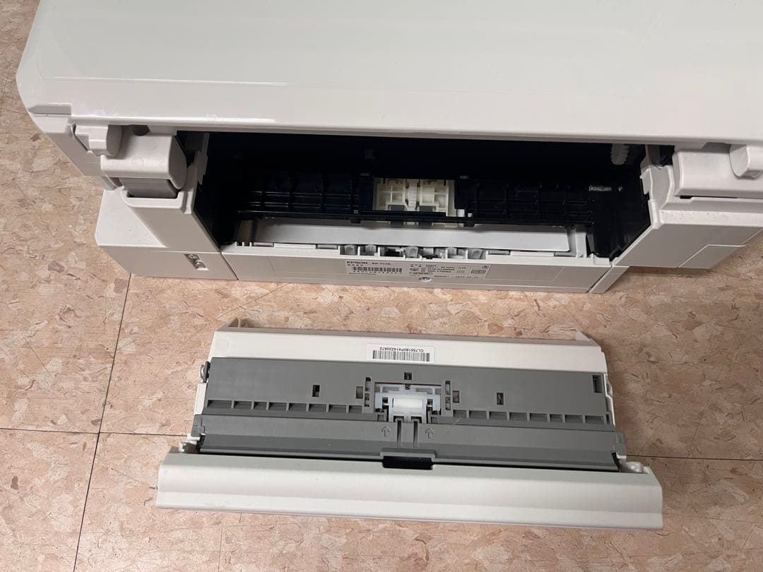 EPSON エプソン　インクジェットプリンター　EP-717A