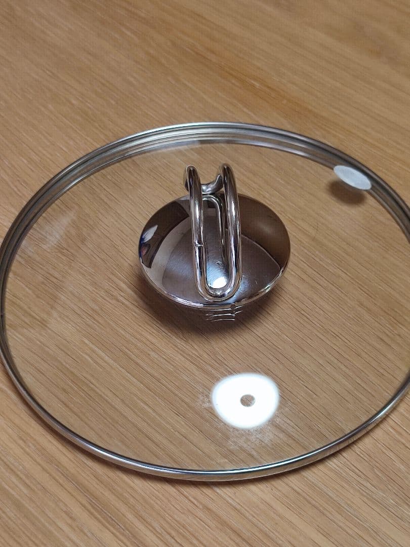 美品　3重構造スーパーエンボスNF加工　フライパン　無水調理　無油調理　IH