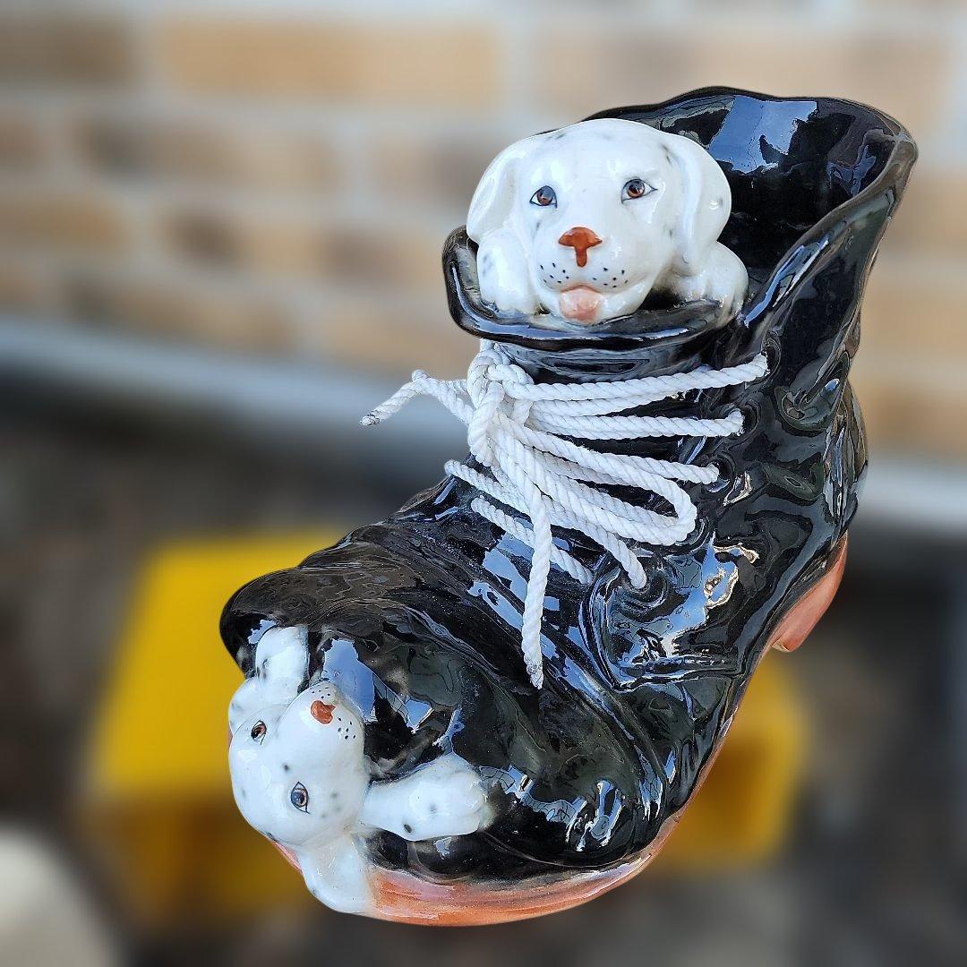 大型ガーデンオブジェ　プランター　置物　犬のフィギュア付き　ヴィンテージ