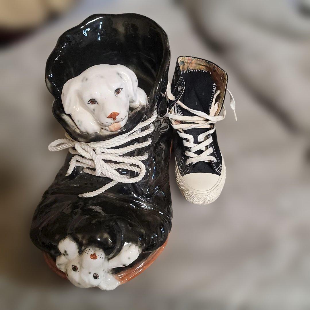 大型ガーデンオブジェ　プランター　置物　犬のフィギュア付き　ヴィンテージ