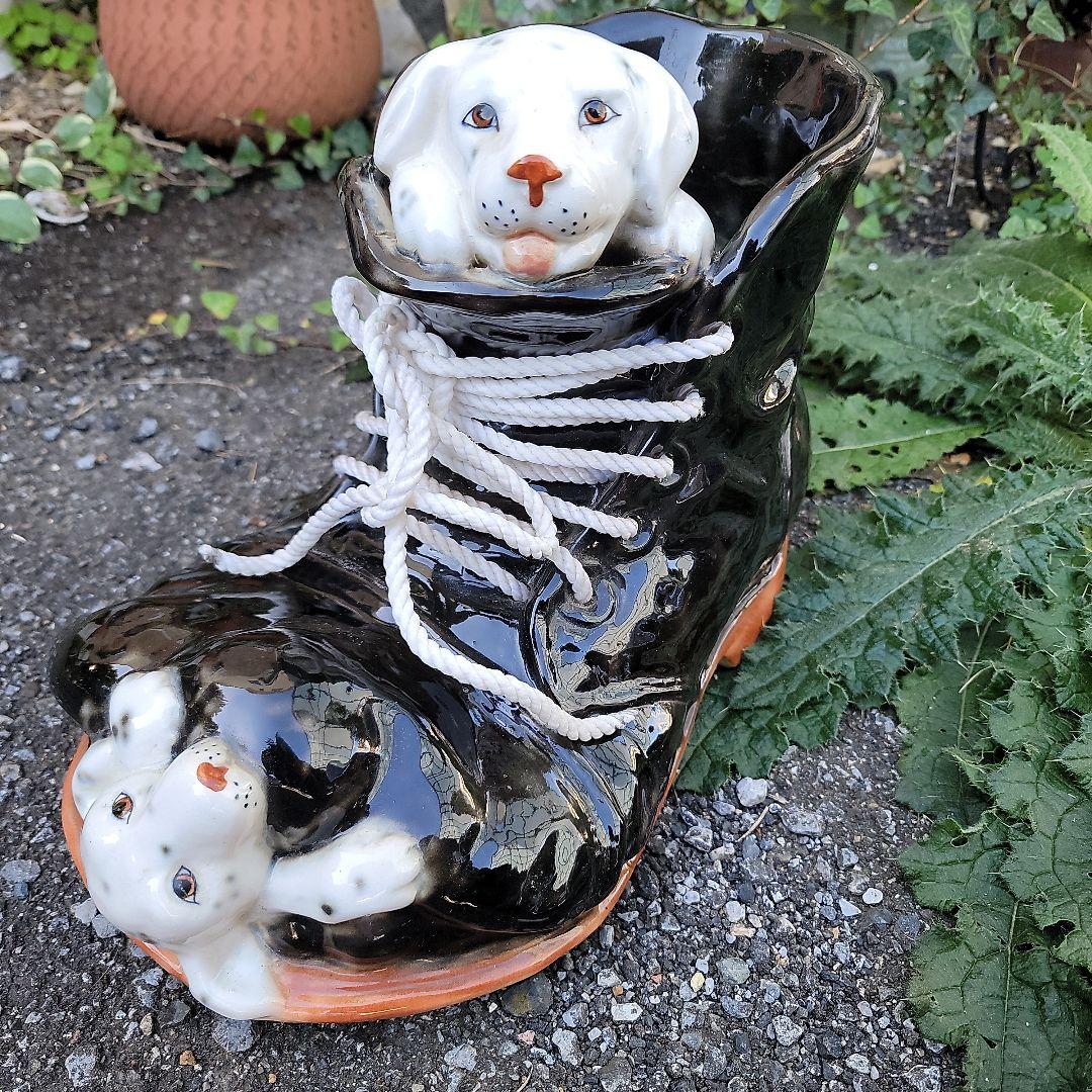 大型ガーデンオブジェ　プランター　置物　犬のフィギュア付き　ヴィンテージ