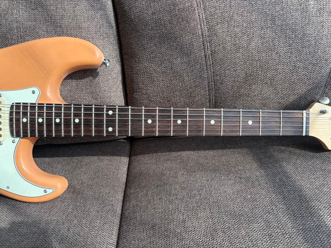 stratocaster コンポーネント