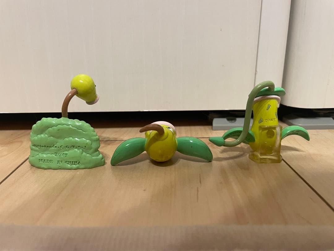 希少！【初期】 モンコレ　マダツボミ　ウツドン　ウツボット