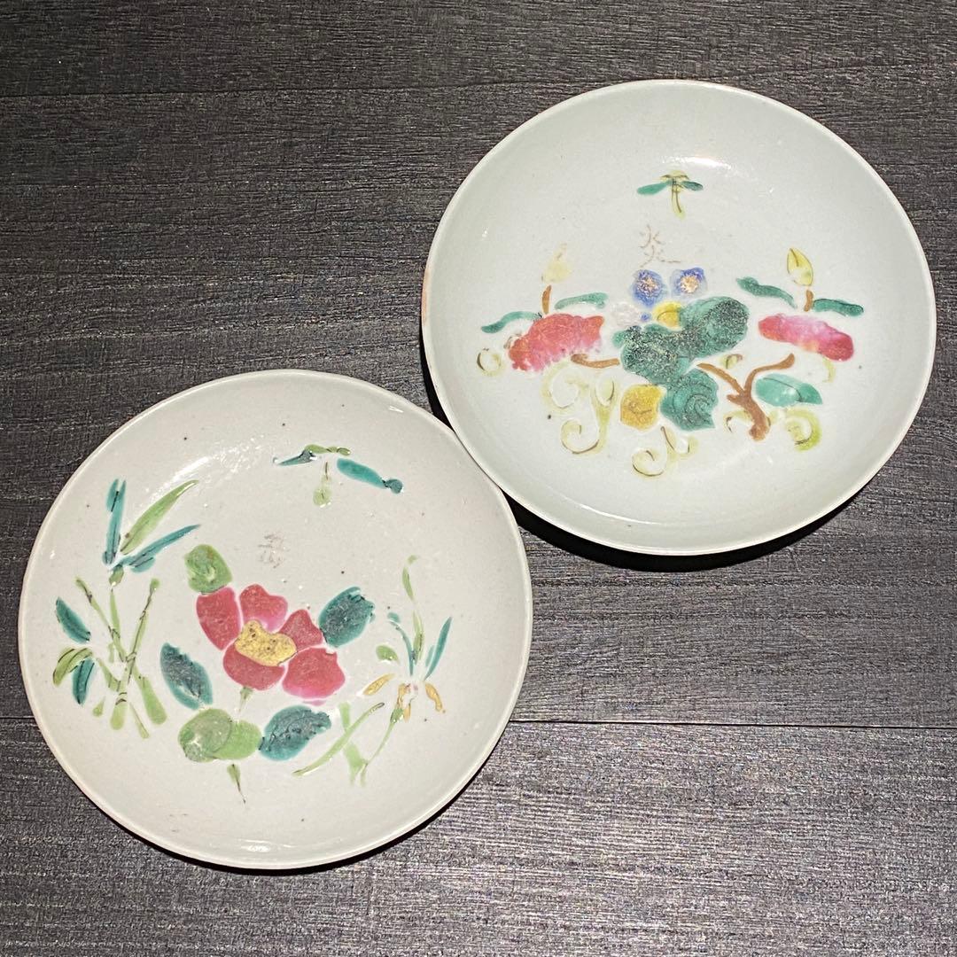 中国19世紀 清朝 陶磁器 花柄の色絵小皿 古伊万里