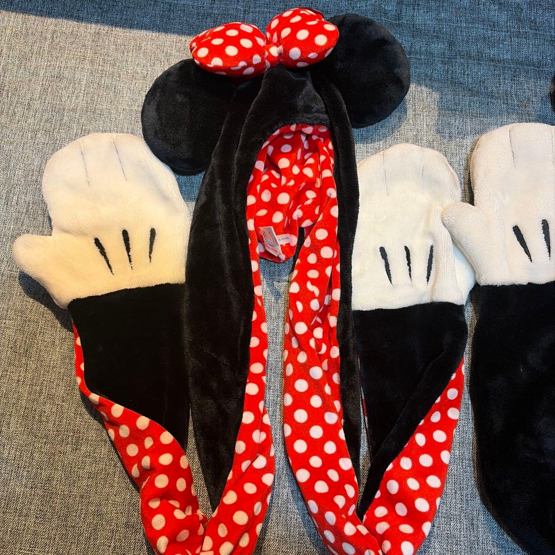 ミニー　マフラーキャップ　ヘアピン　セット