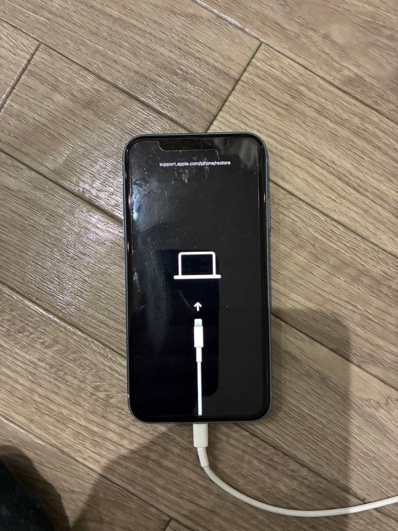 iPhoneXR 水色　ジャンク品