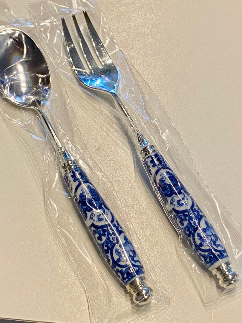 未使用 ORIENTAL カトラリーセット 10本 木箱入 高級 陶器ハンドル