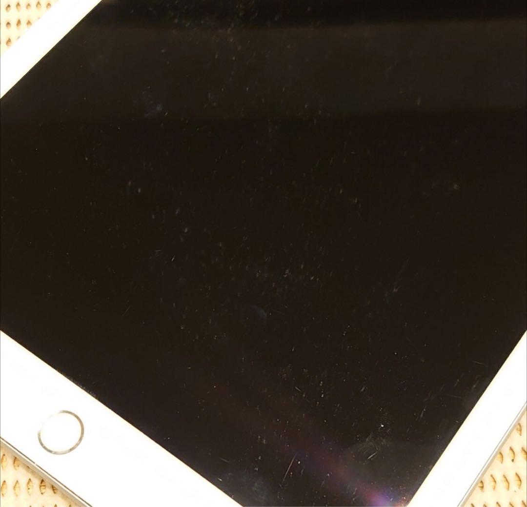 WXRJF完動品iPad第6世代(A1893)本体128GBシルバー送料込