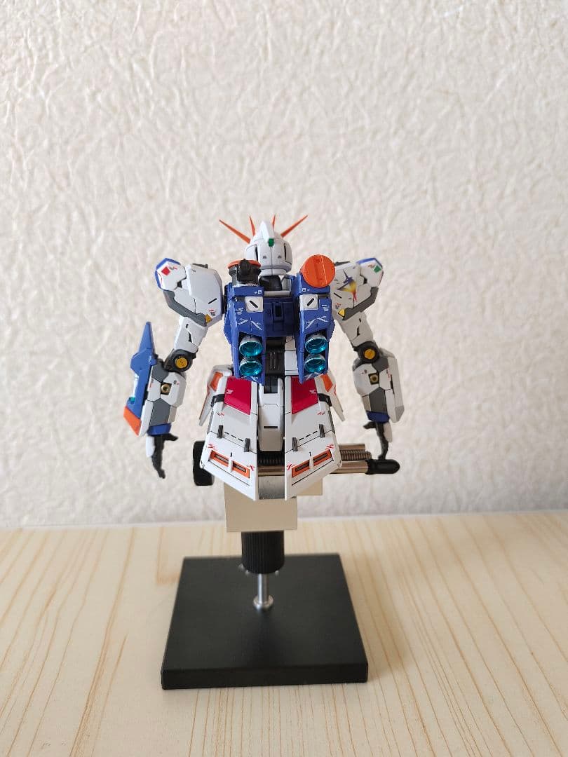 RG 1/144 RX-93ff νガンダム 塗装済 完成品