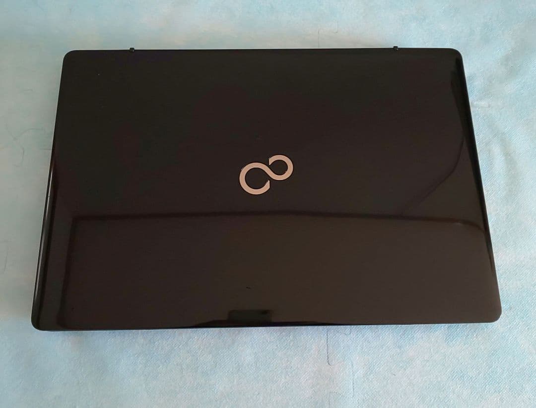 OKI すぐに使えるLIFEBOOK AH42/C2 office搭載