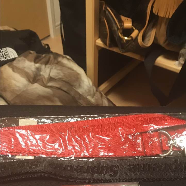 supreme ランヤード