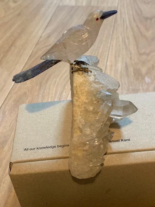 南米産　天然石　水晶　小鳥