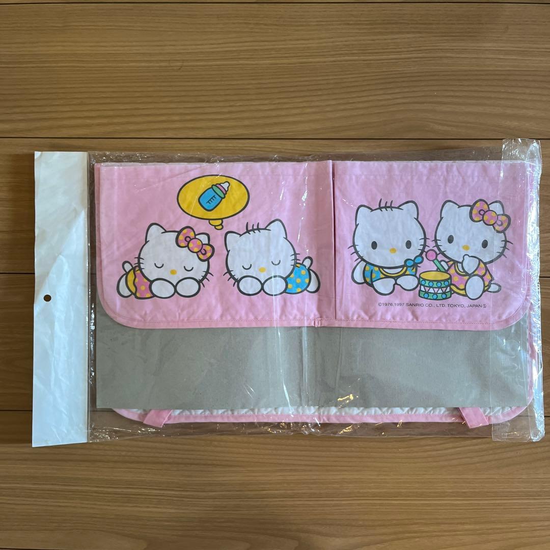 値下げ❤️激レア❤️レトロ❤️ハローキティベビーズ　ベッド周り小物入れ