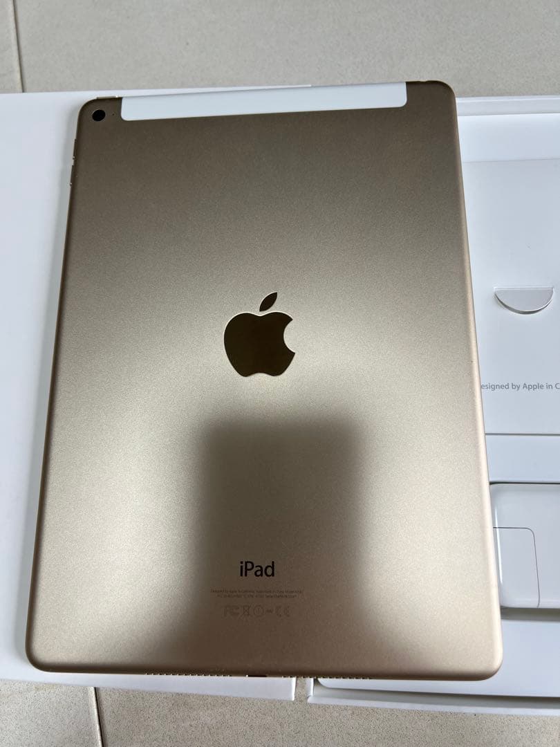 ホ*ダ様 Apple iPad Air2 16GB ゴールド 本体　ドコモ版